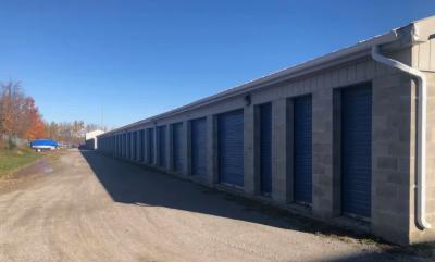Storage Units at Apple Self Storage - Barrie - 121 Big Bay Point Road, Barrie, ON